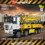 MOULD KING 19003 - Truck with concrete pump